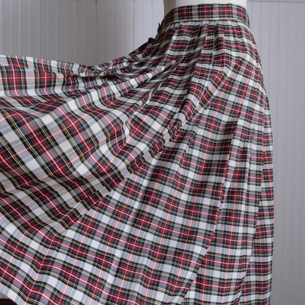 Very sweet 40s/50s Reid & Reid plaid taffeta midi‎ skirt